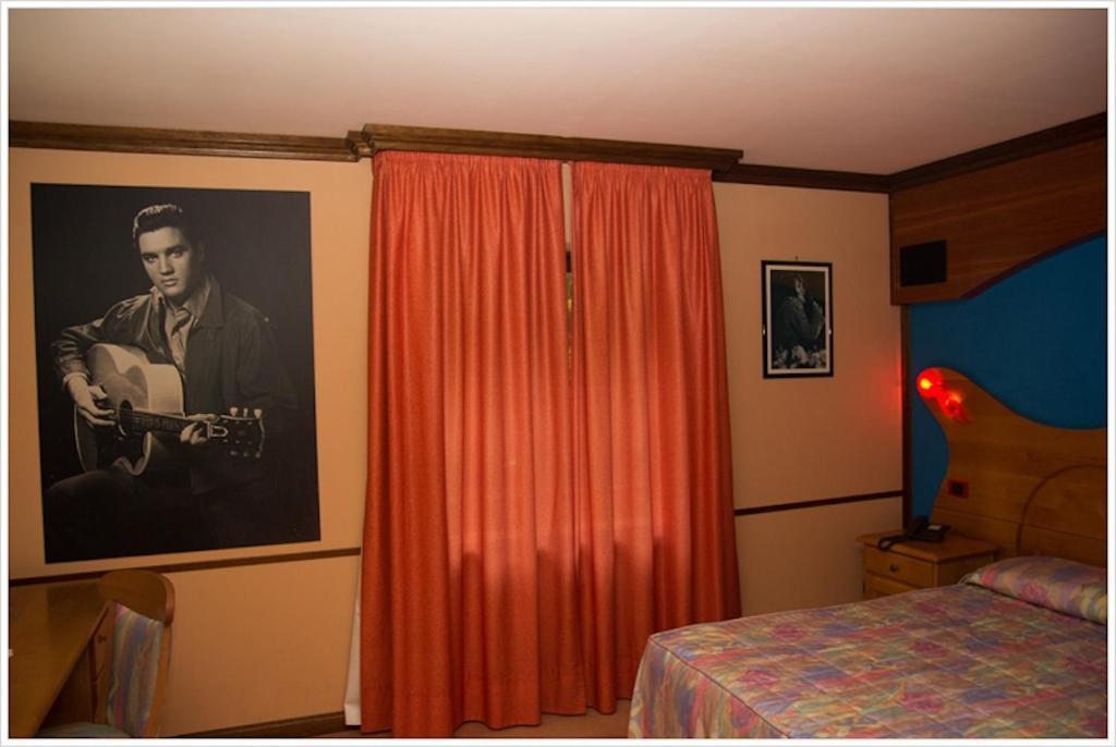 Hotel California Чамполук Екстериор снимка